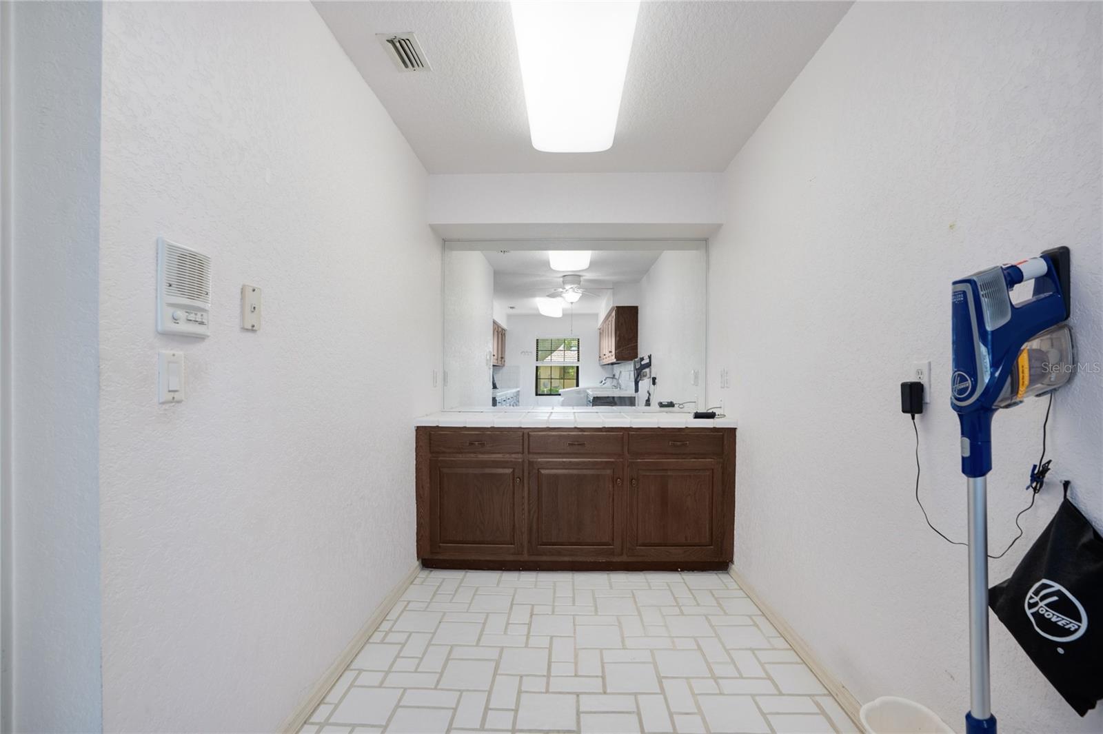 COUNTRY CLUB OF SARASOTA THE - Residential