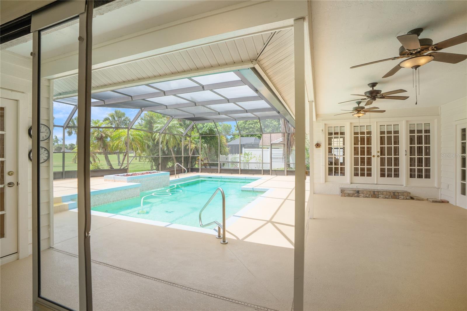 COUNTRY CLUB OF SARASOTA THE - Residential