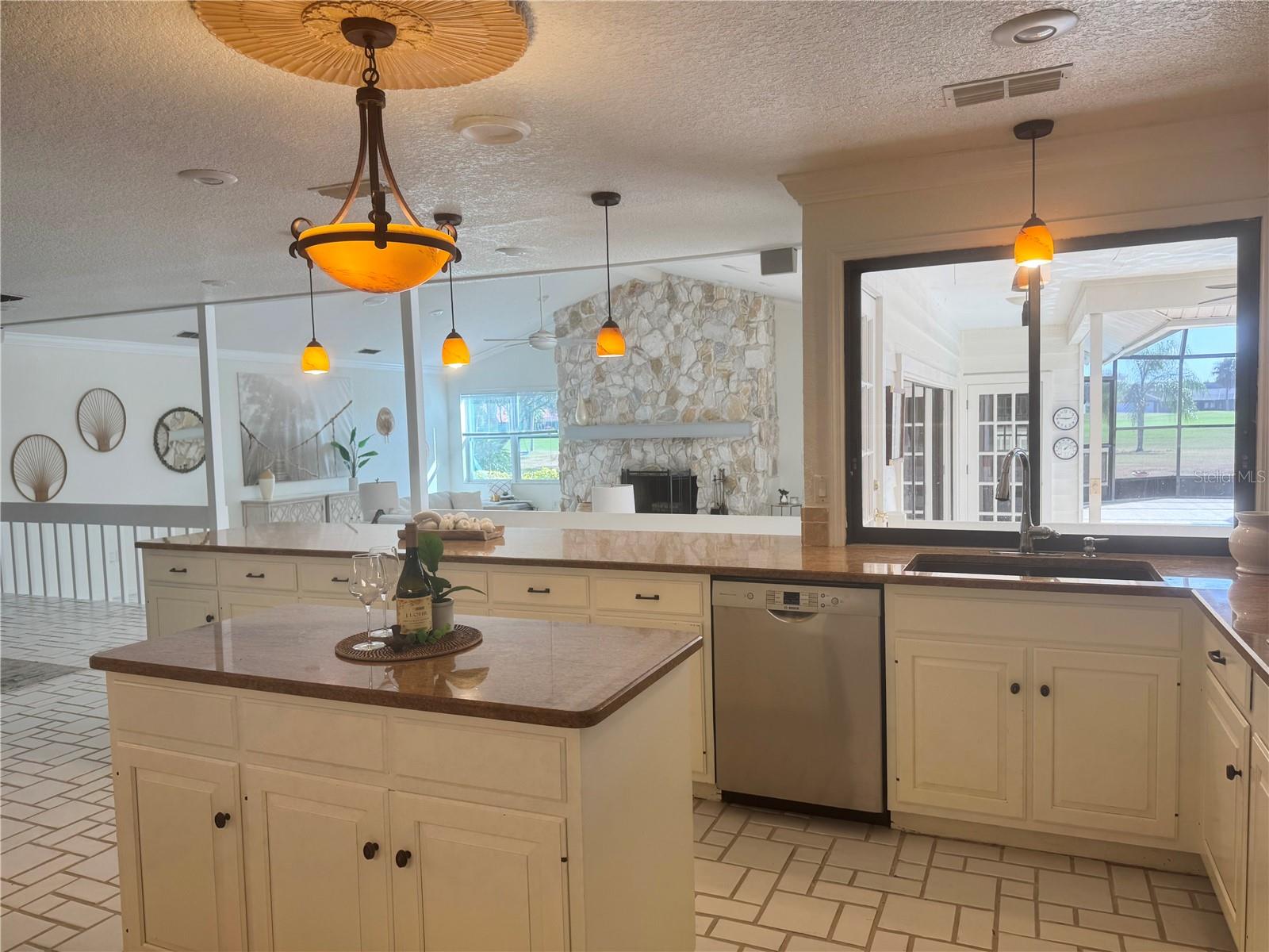 COUNTRY CLUB OF SARASOTA THE - Residential