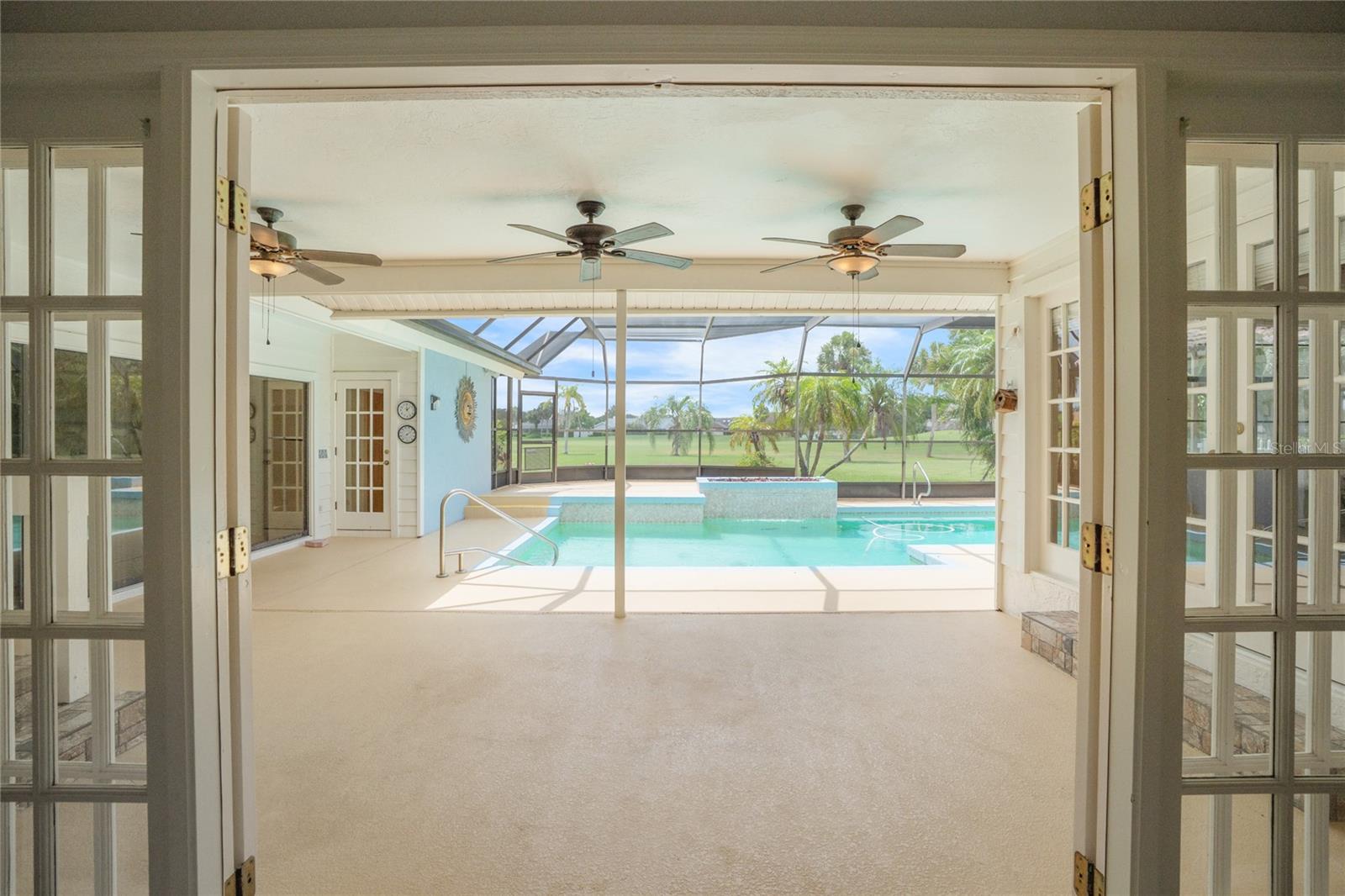 COUNTRY CLUB OF SARASOTA THE - Residential