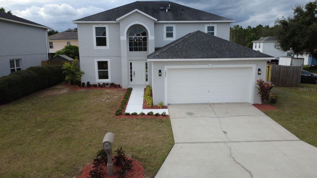 Photo of 1921 Emily Boulevard, Winter Haven, FL 33884 (MLS # O6374818)