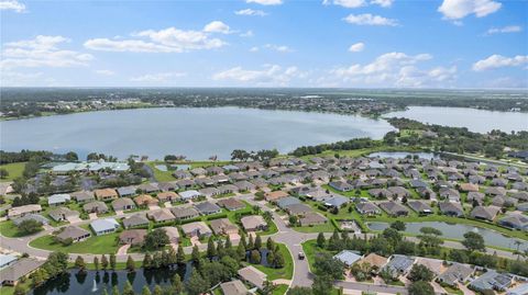 A home in WINTER HAVEN