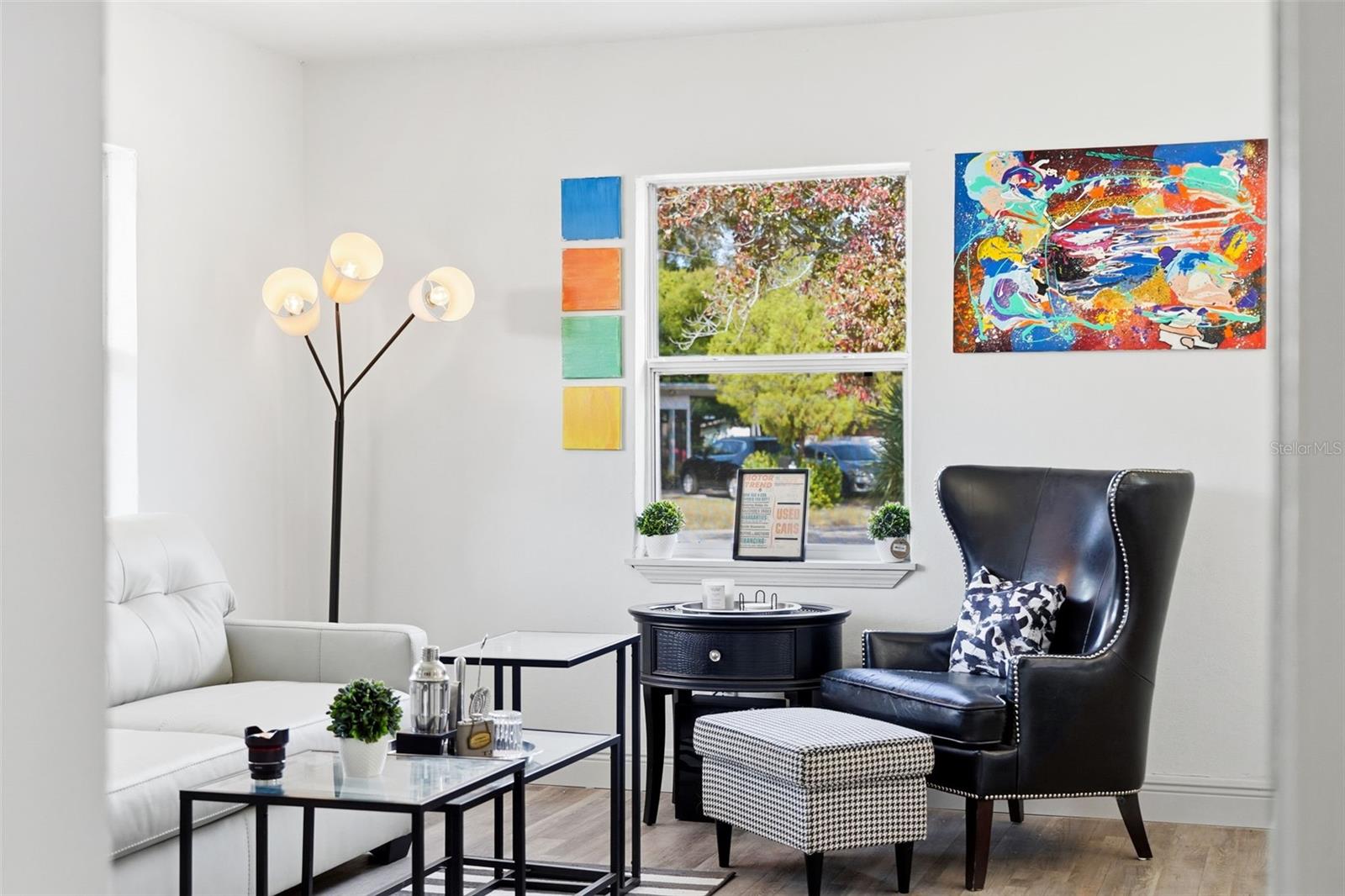 1215 NICHOLSON STREET