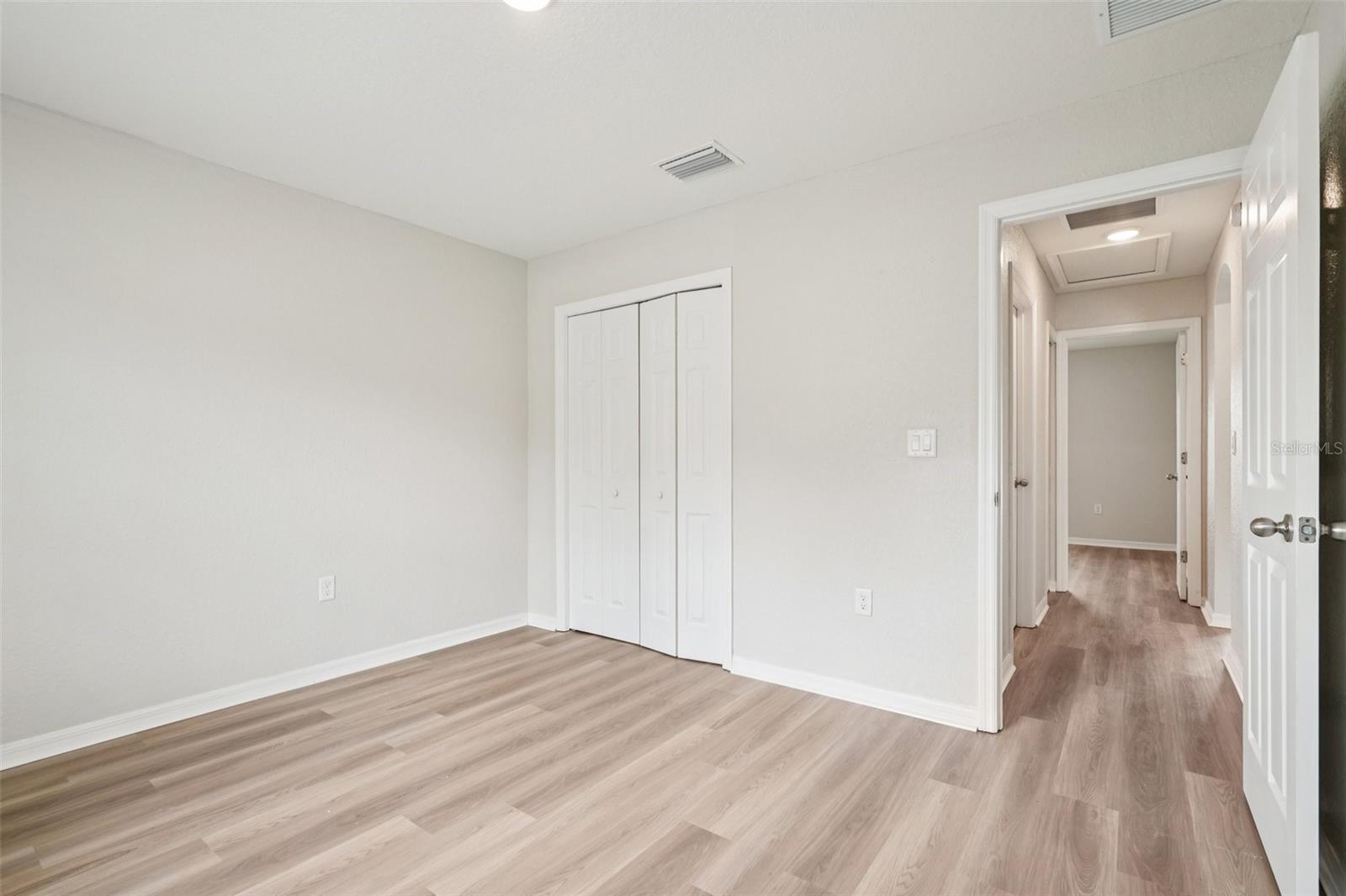 SILVER SPGS SHORES UN 12 - Residential