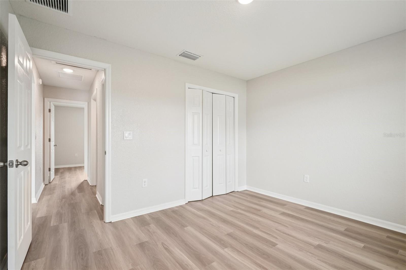 SILVER SPGS SHORES UN 12 - Residential