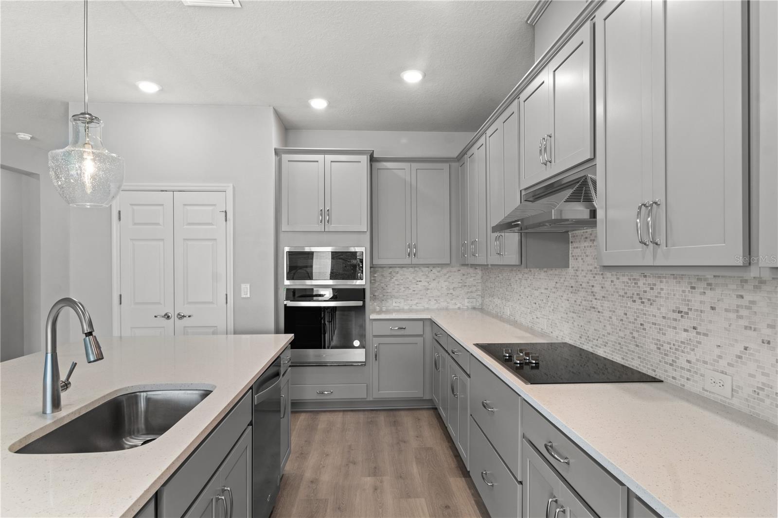 MORGANS GLEN PH IA, IB, IC, IIA & IIB - Residential Lease