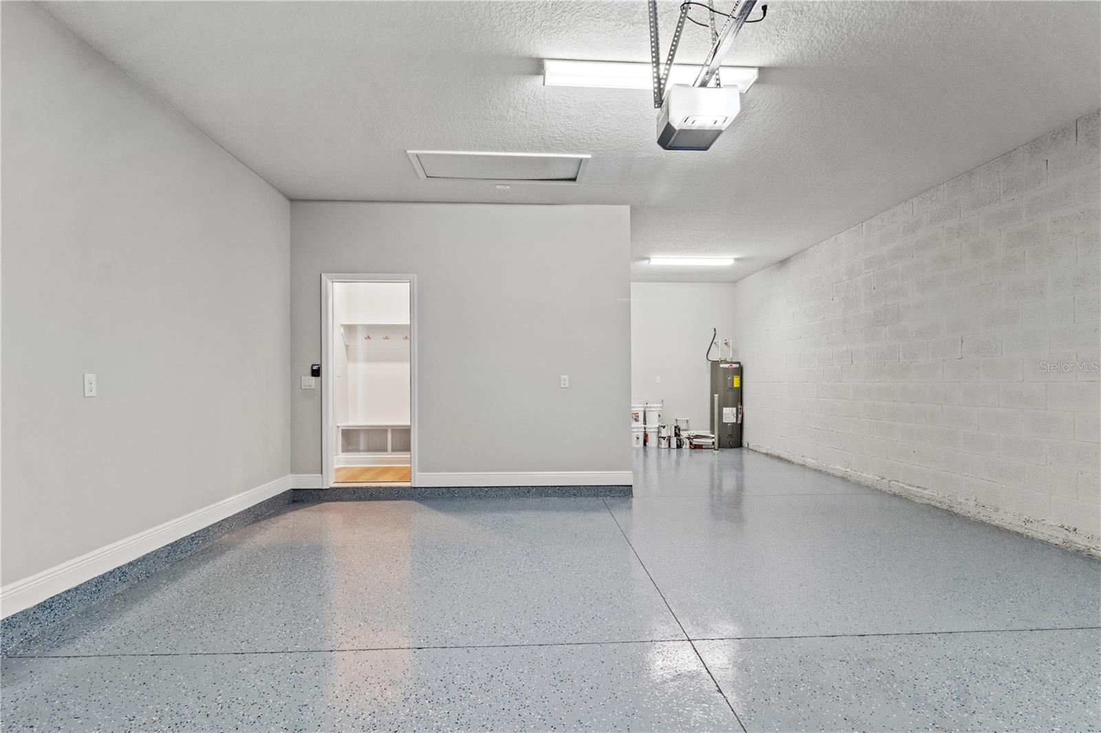 MORGANS GLEN PH IA, IB, IC, IIA & IIB - Residential Lease