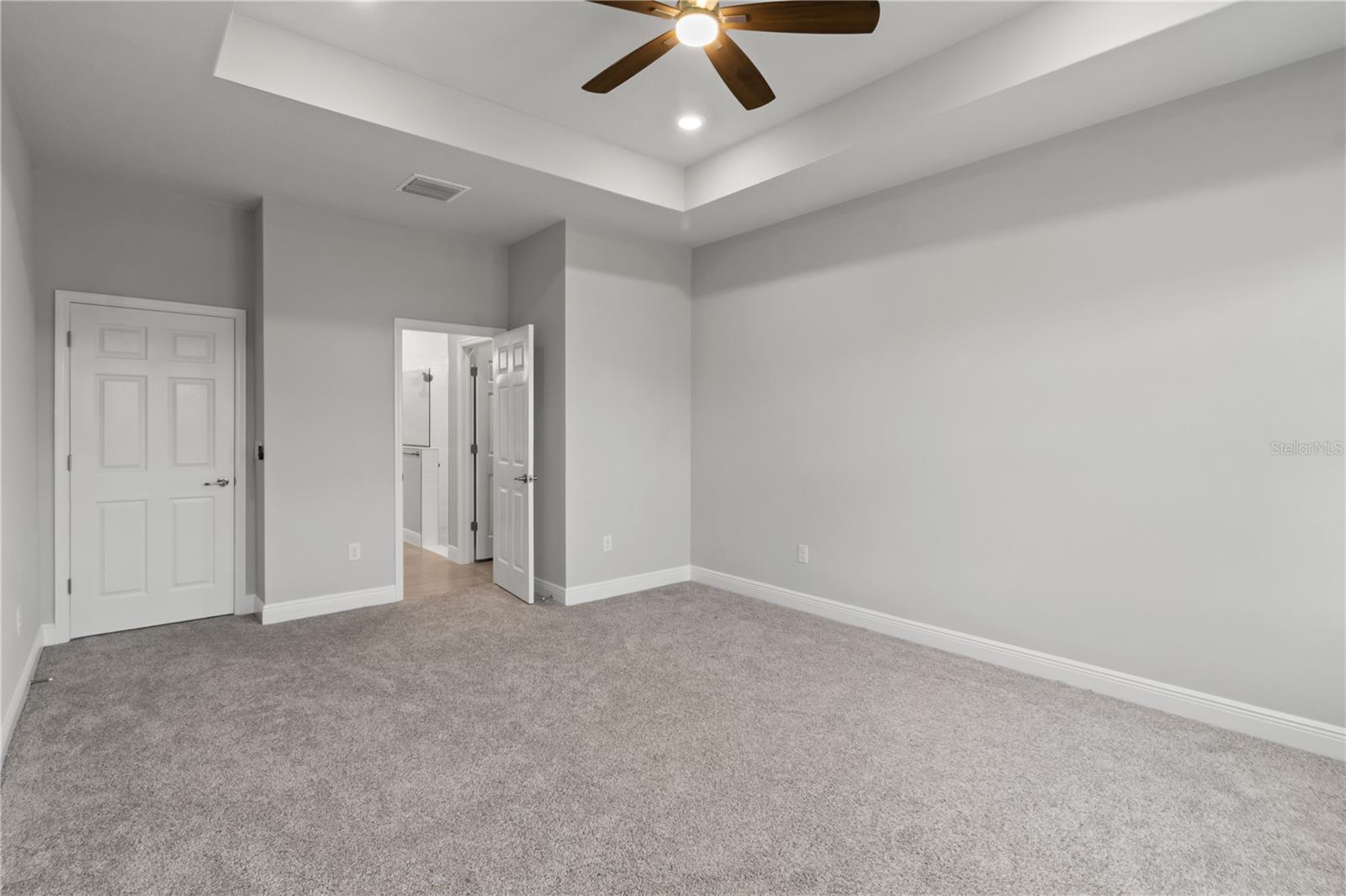 MORGANS GLEN PH IA, IB, IC, IIA & IIB - Residential Lease