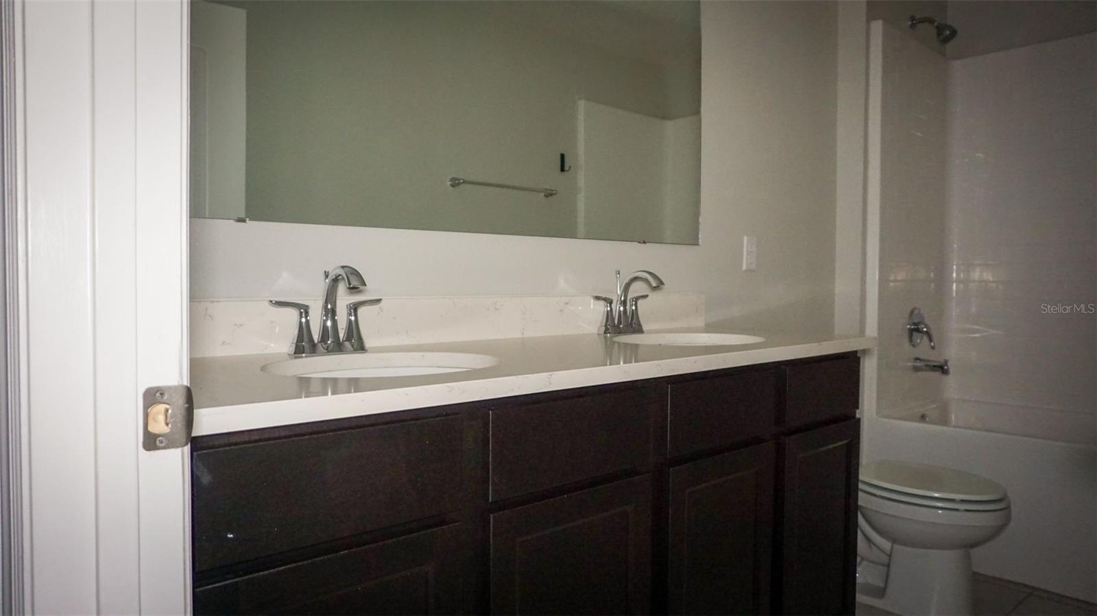 FIESTA KEY PH 2 - Residential Lease