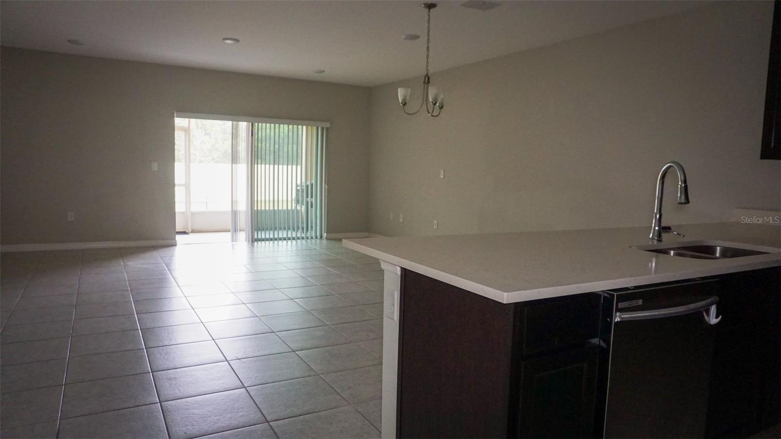 FIESTA KEY PH 2 - Residential Lease