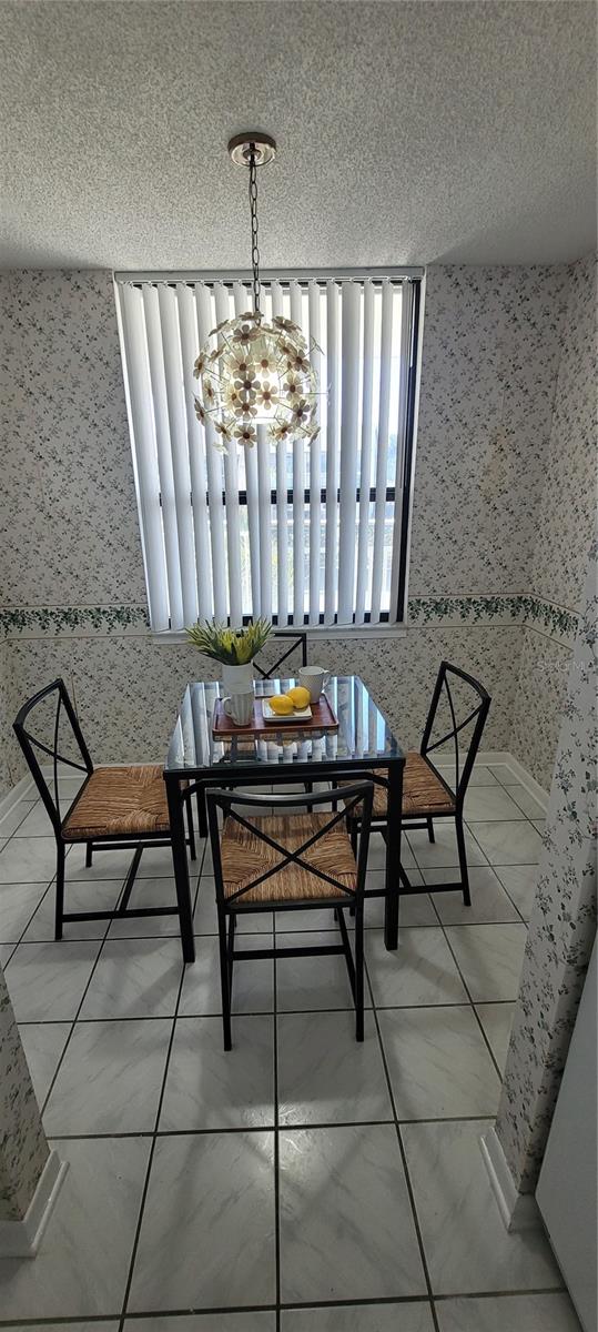 ISLAND TOWERS - Residential