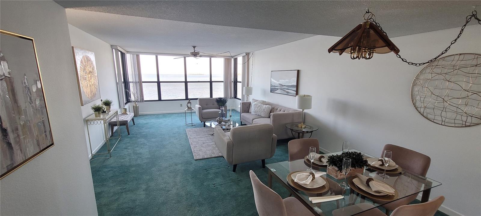 ISLAND TOWERS - Residential