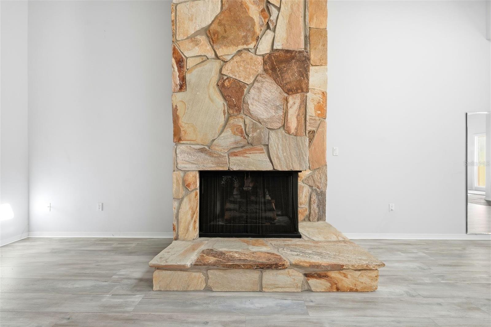 EUSTIS FAIROAKS CONDO - Residential