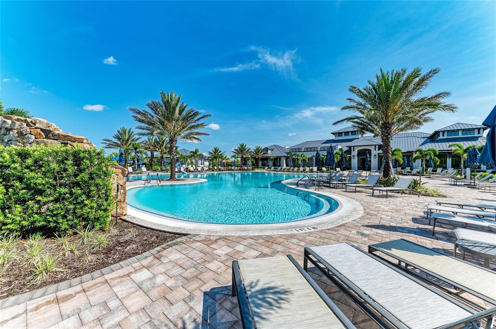 14672 MISTY POND LOOP