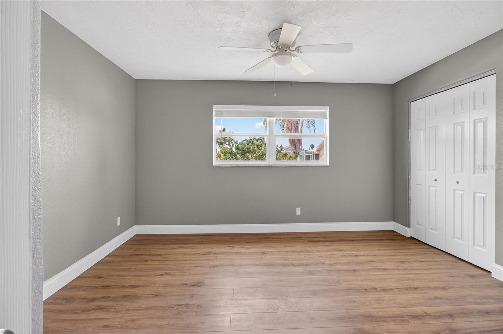 CAPRI ISLE - Residential Lease