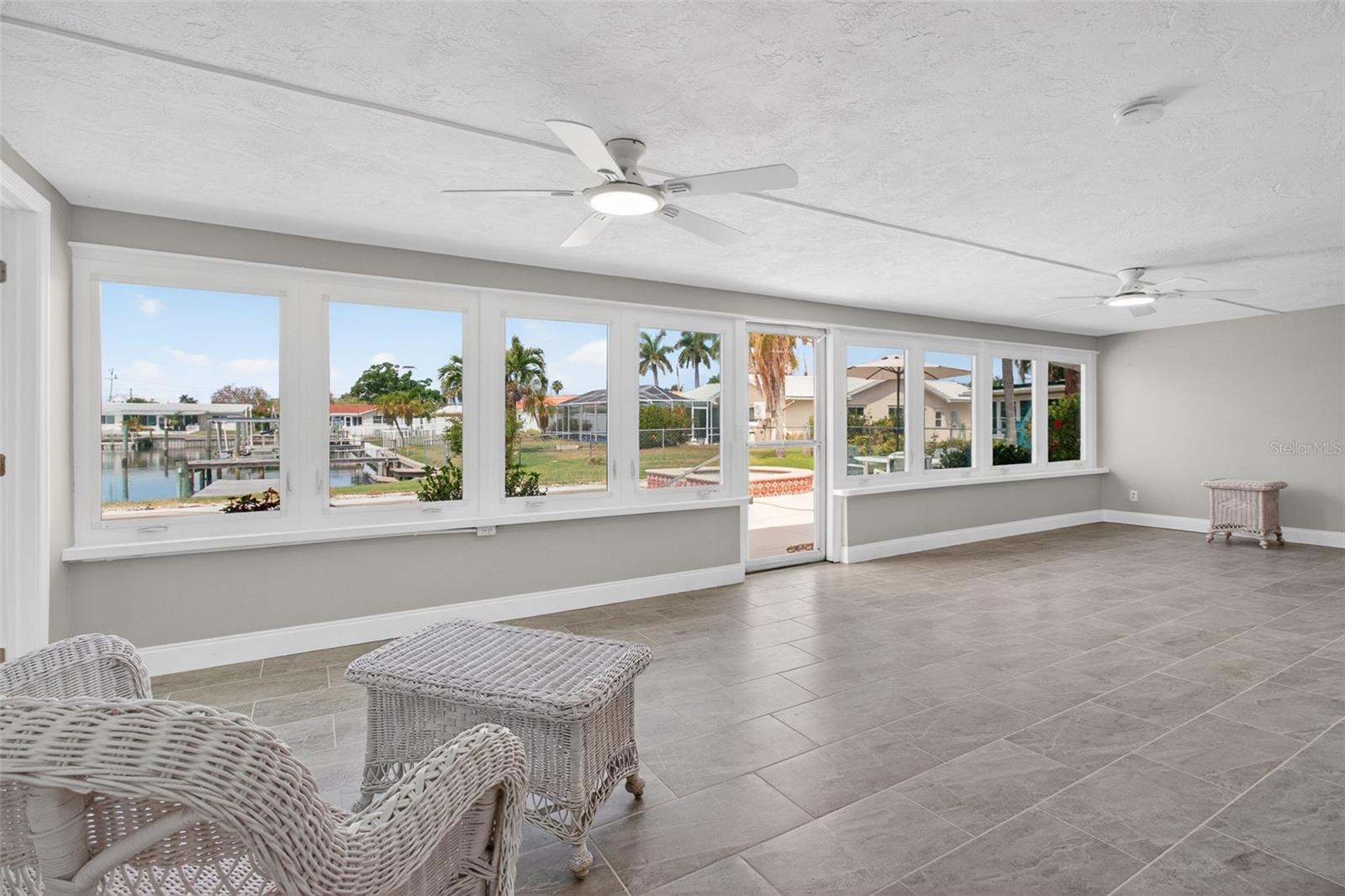 CAPRI ISLE - Residential Lease