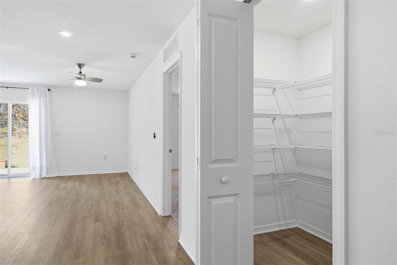 ROYAL HIGHLANDS - Residential