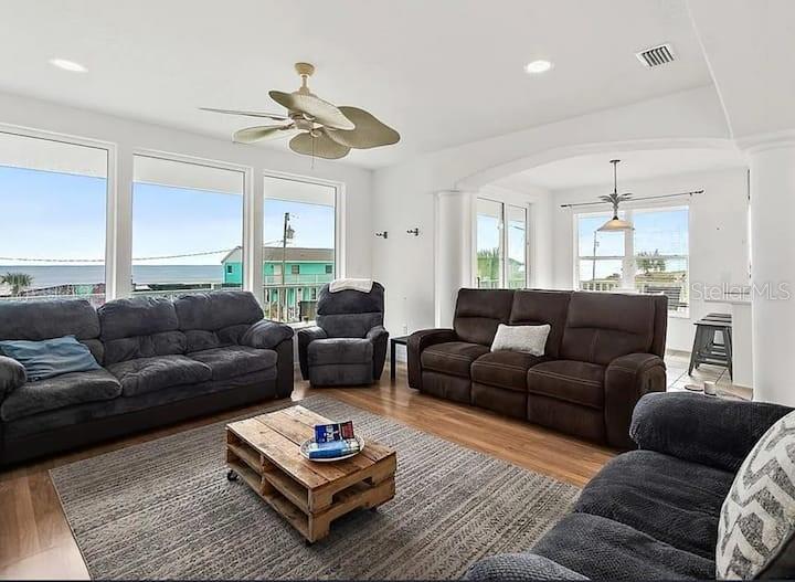 PEBBLE BEACH VILLAGE PARCELL B - Residential