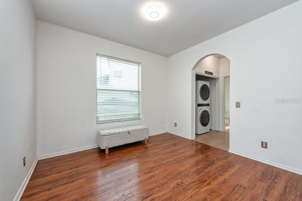 CROSBY CROSSINGS - Residential