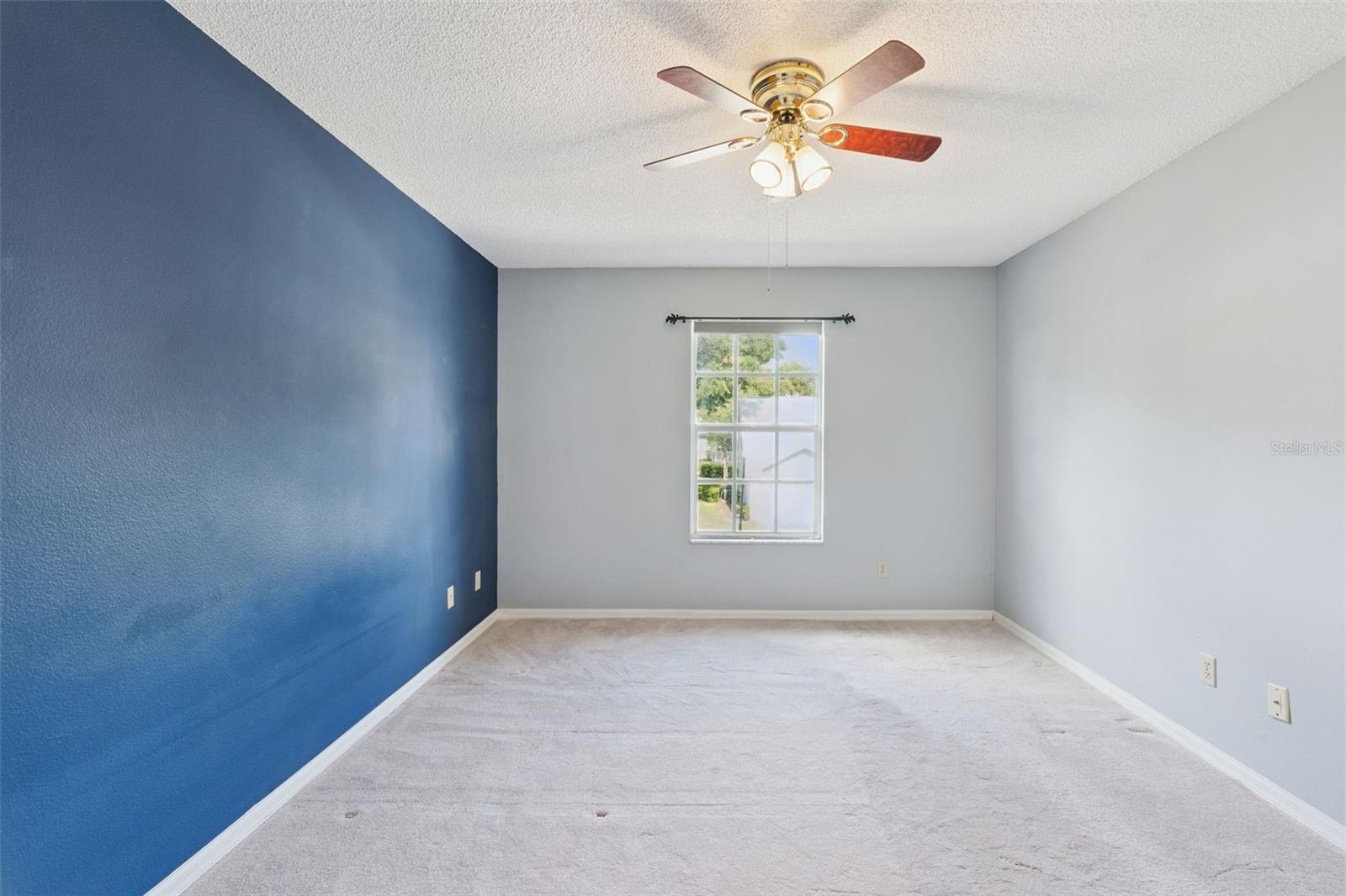 COACH HOMES AT DOVER VILLAGE - Residential