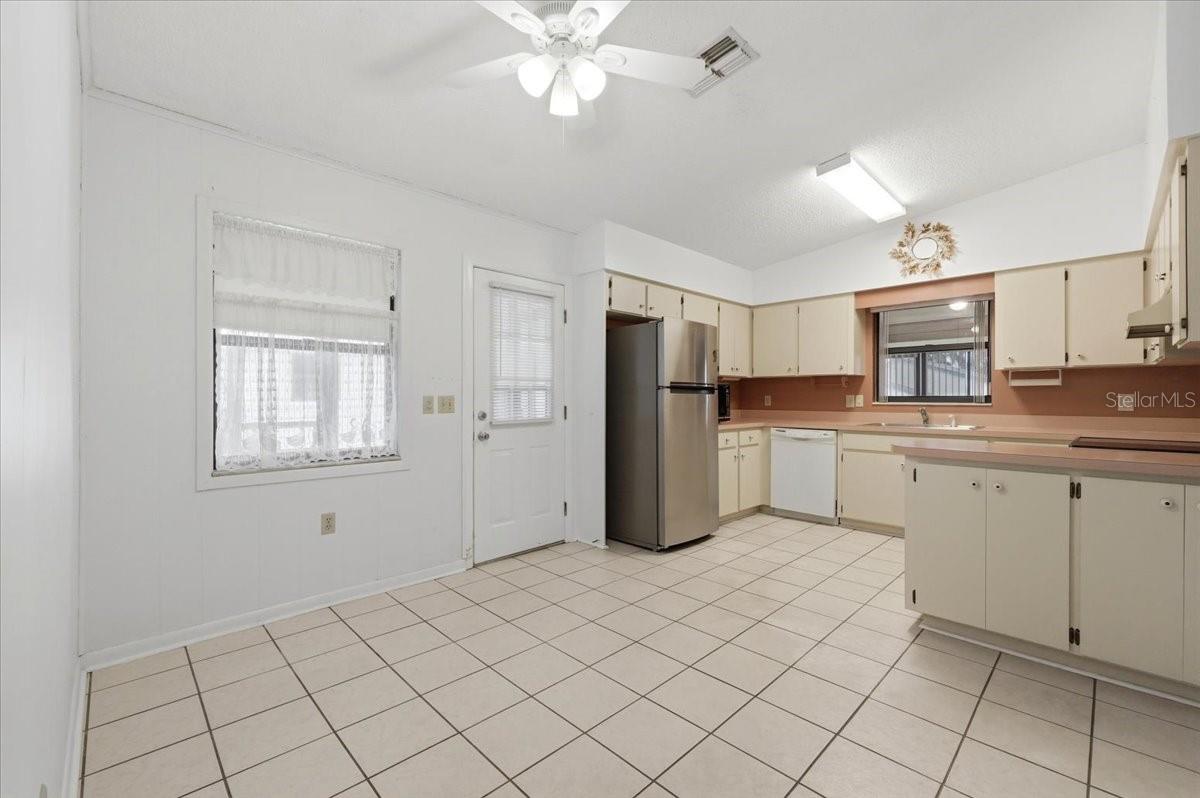 3231 BEAR CREEK LANE