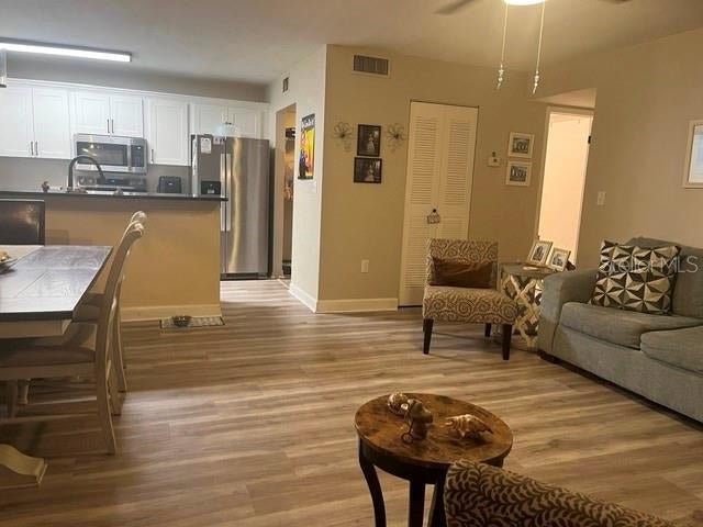 3389 CRYSTAL COURT E D