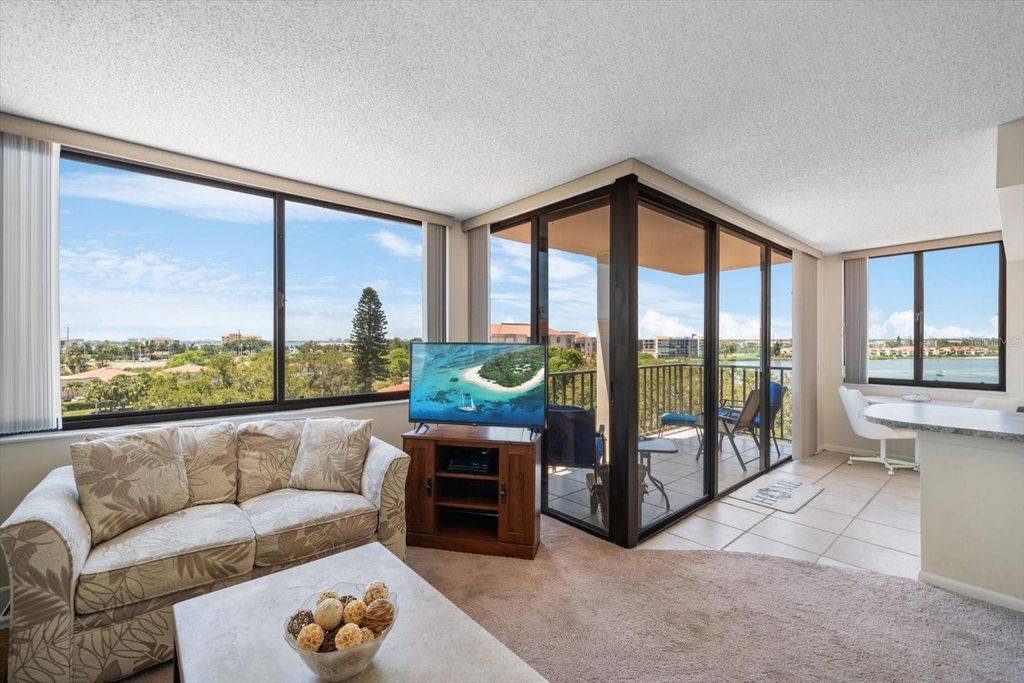 Photo of 6218 Palma Del Mar Boulevard S #606, St Petersburg, FL 33715 (MLS # TB8431991)