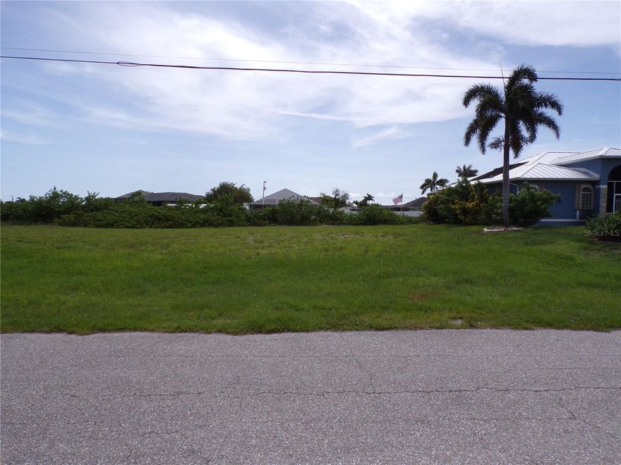 Gulf Access Lot in Prime Cape Coral Location!
Discover the perfect place to build your dream home on this Gulf access lot with boating access to Matlacha Pass in just 20 minutes! From there, explore world-renowned destinations including Charlotte Harbor, Boca Grande, Sanibel, Captiva, and Fort Myers Beach.
This is truly a boater’s paradise, offering some of the best fishing, shelling, and year-round water sports in all of Florida. Ideally located just 18 miles from I-75 for easy commuting and only minutes from Pine Island Road, where you'll find a wide variety of shopping, dining, and entertainment options. Family fun is right around the corner with Sun Splash Water Park just 5 miles away!
Cape Coral is also known for its golf courses, parks, nature preserves, boat ramps, and family-friendly recreation programs. Whether you're into kayaking, birdwatching, or arts and culture, this vibrant community has something for everyone. Plus, enjoy Major League Baseball spring training nearby with five teams training within a one-hour drive.
Priced to sell, this lot is a fantastic opportunity for investors or future homeowners. Don’t miss your chance to own a piece of paradise—call today!