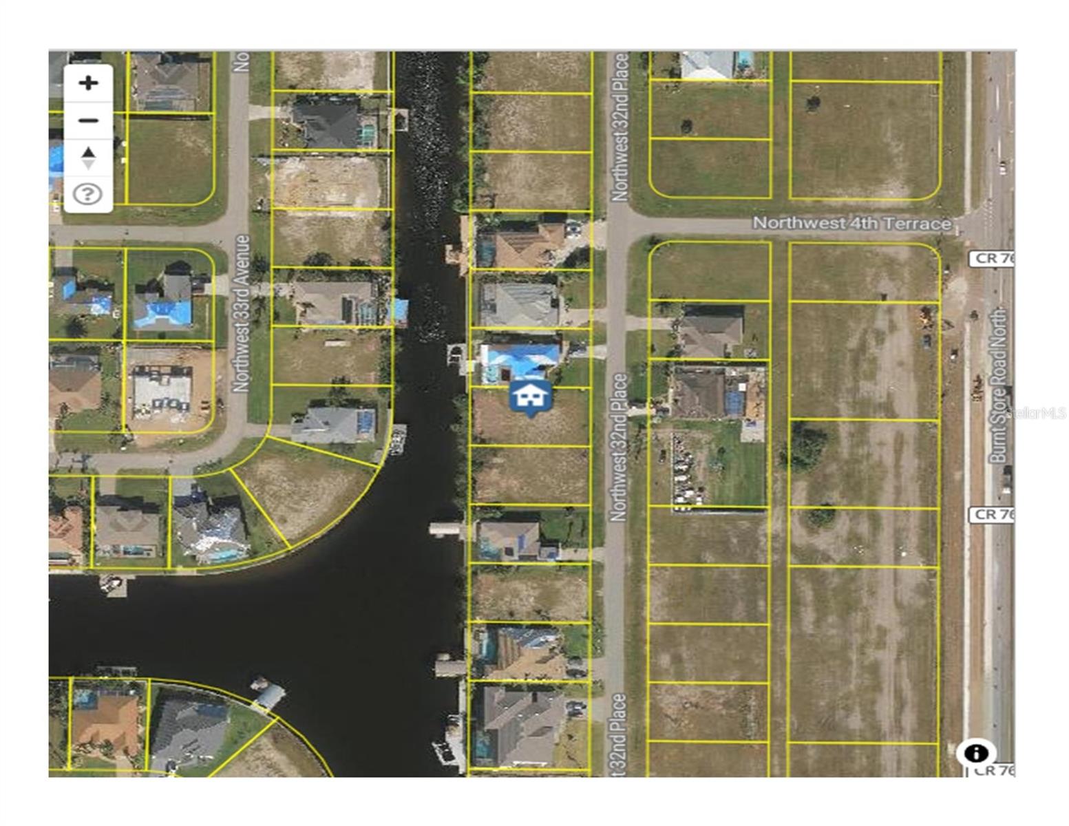 CAPE CORAL - Land