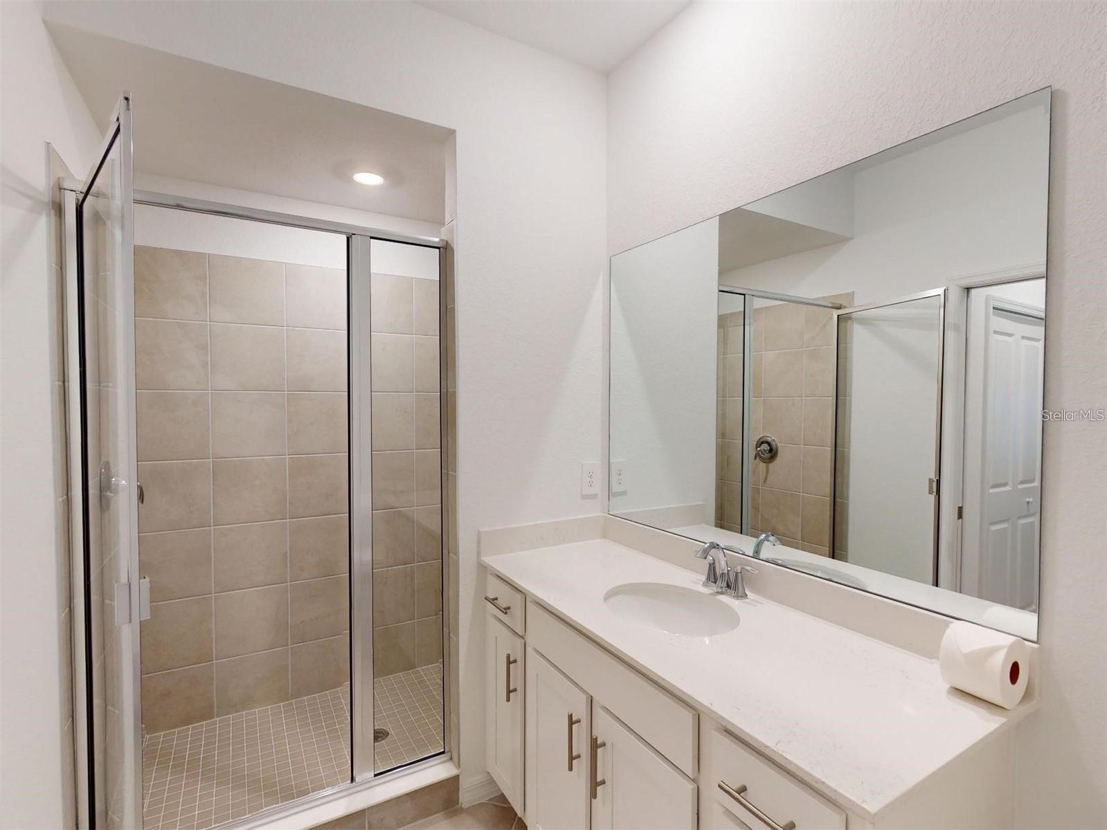 WELLEN PARK GOLF AND COUNTRY CLUB - Residential