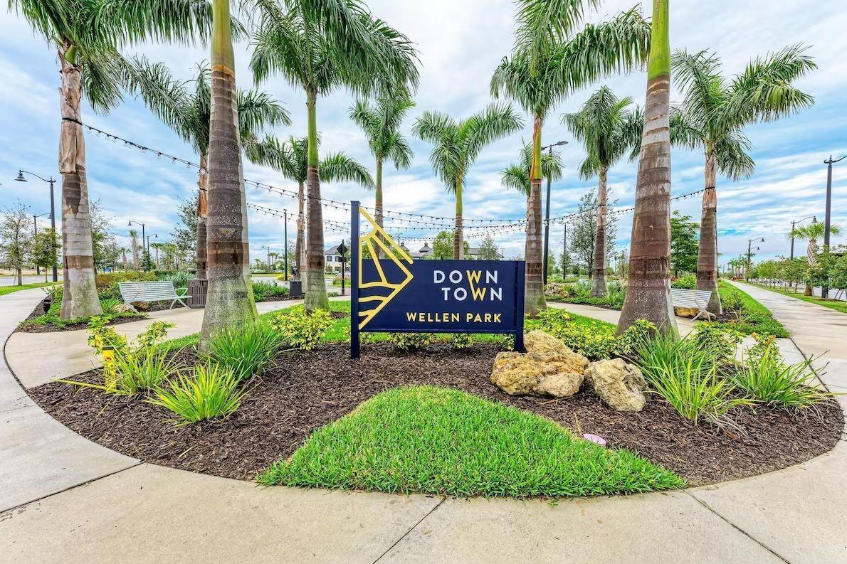 WELLEN PARK GOLF AND COUNTRY CLUB - Residential