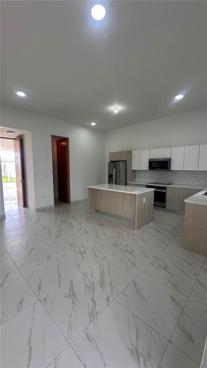 RIVER TERRACE - Residential