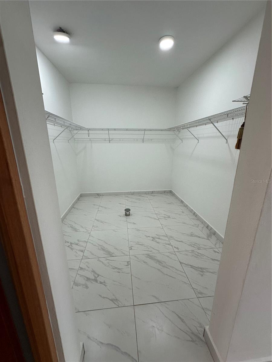 RIVER TERRACE - Residential