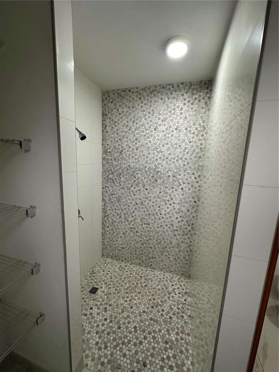 RIVER TERRACE - Residential