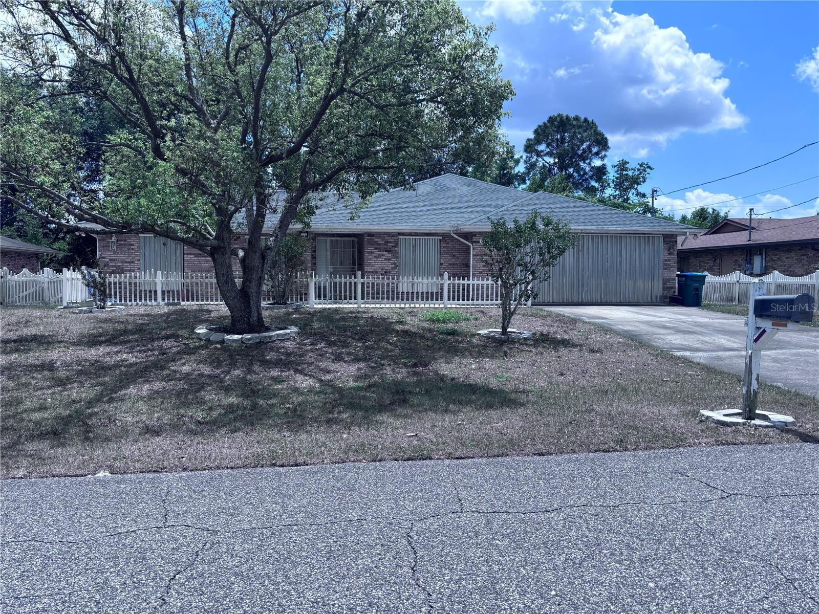 891 S ATMORE CIRCLE