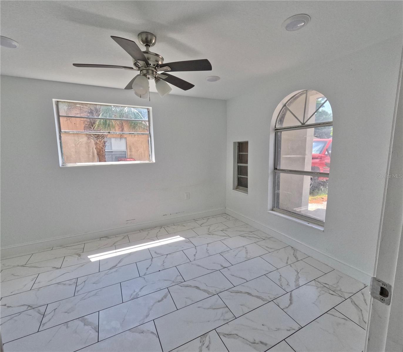 MADISON TERRACE - Residential