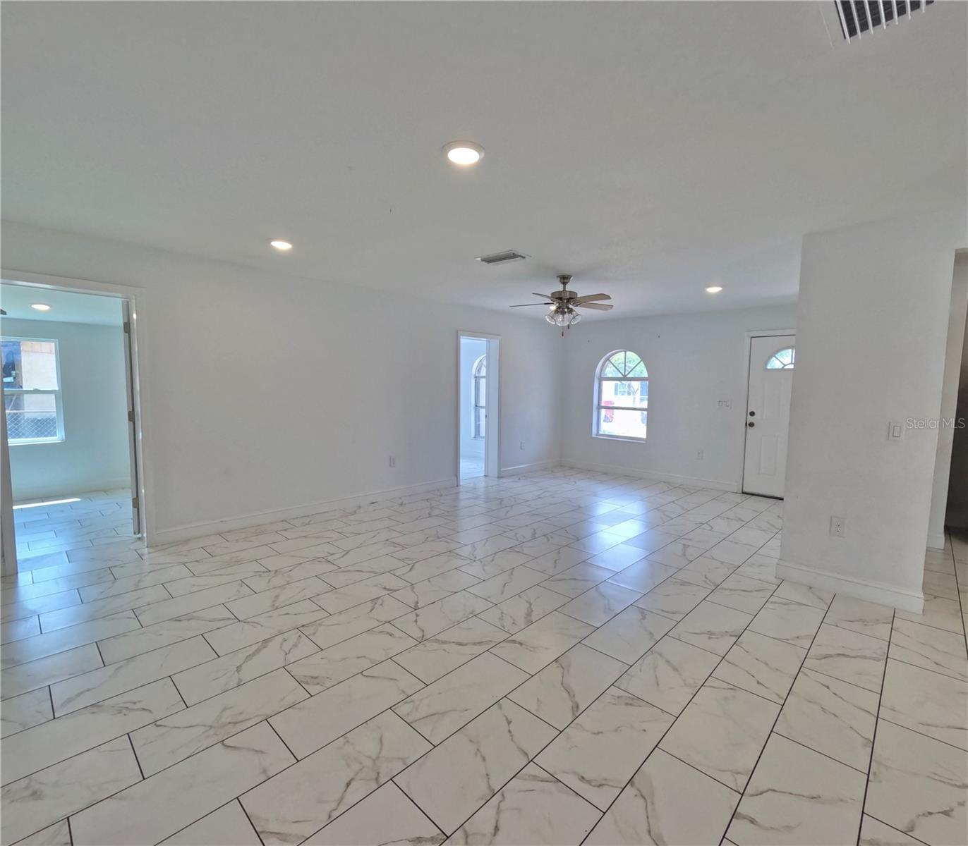 MADISON TERRACE - Residential