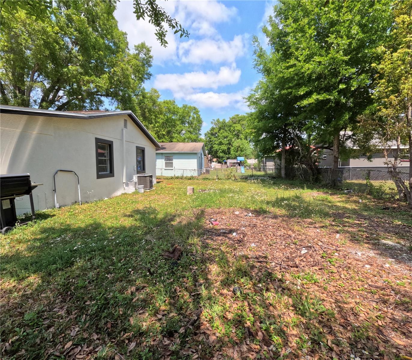 MADISON TERRACE - Residential