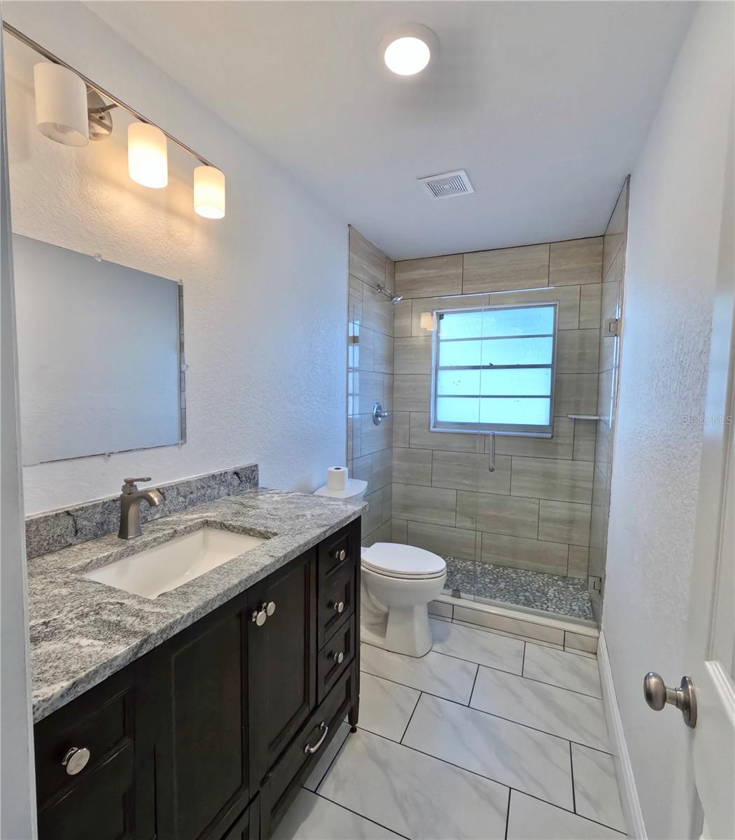 MADISON TERRACE - Residential