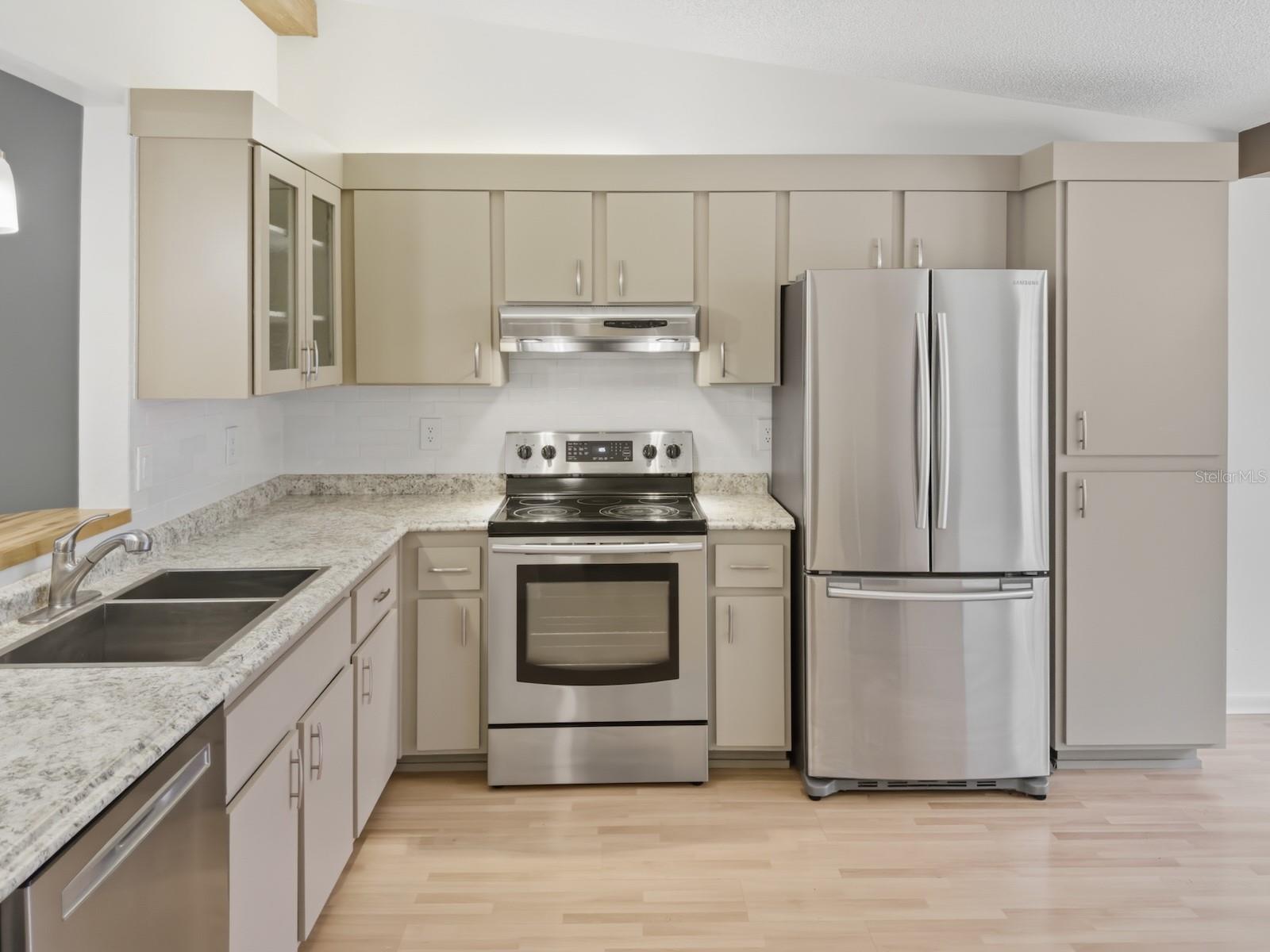 FOREST LAKE VILLAS CONDO - Residential