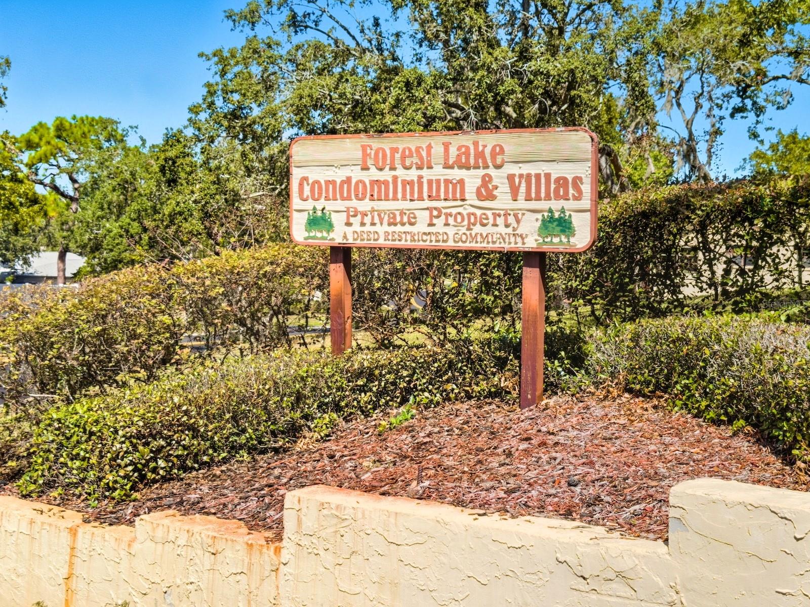FOREST LAKE VILLAS CONDO - Residential