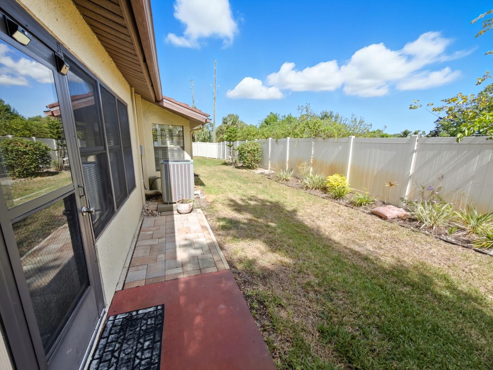 FOREST LAKE VILLAS CONDO - Residential