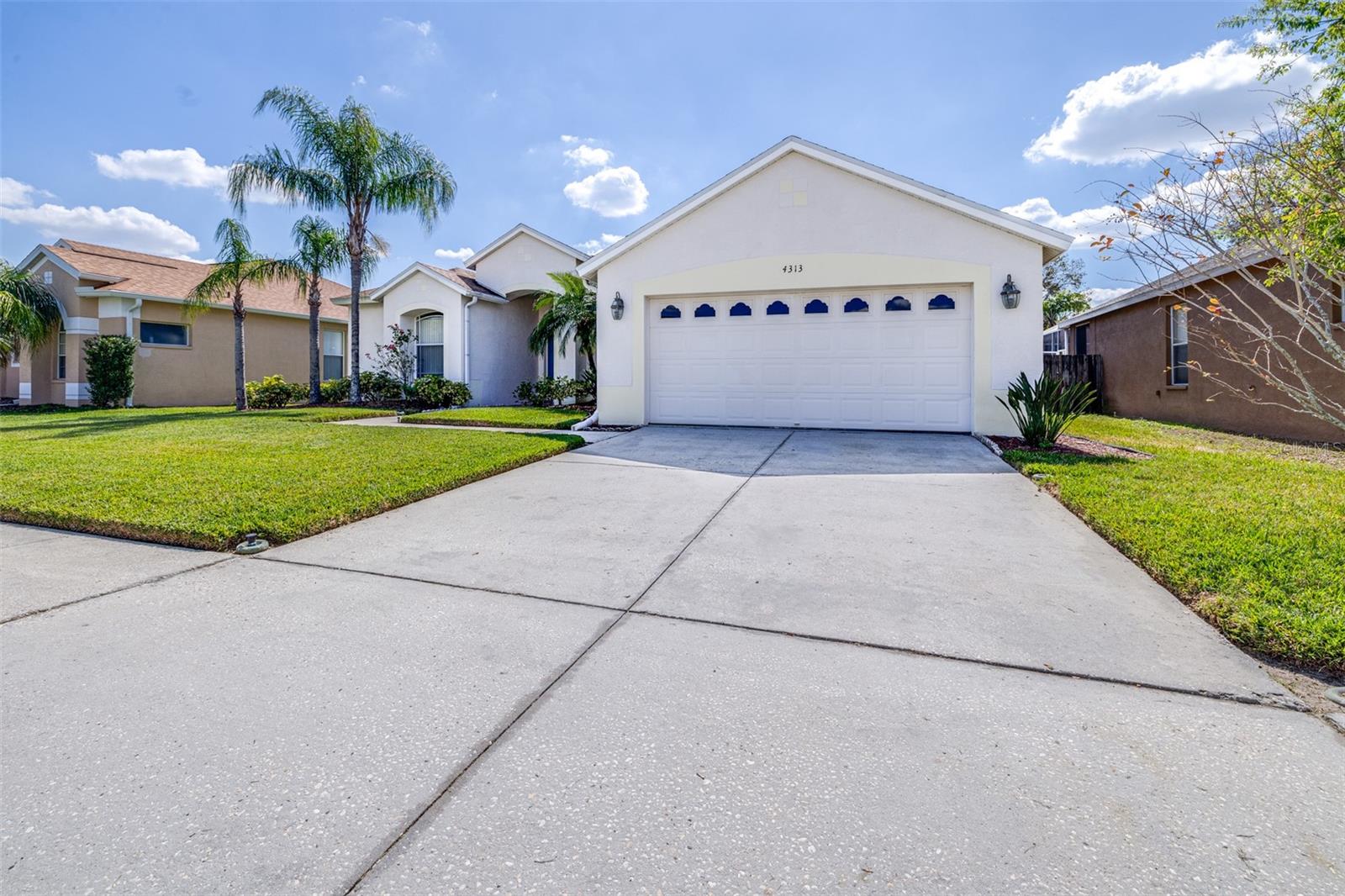 4313 BROOKE DRIVE
