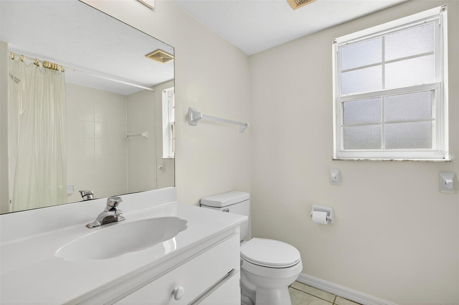 CRYSTAL BAY/KINGSWAY - Residential