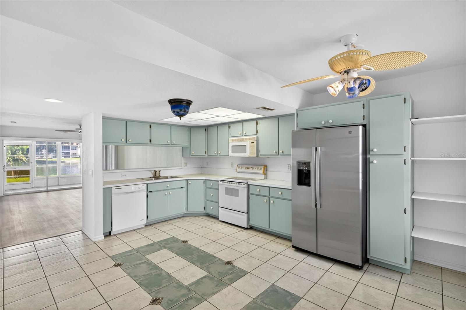 CRYSTAL BAY/KINGSWAY - Residential