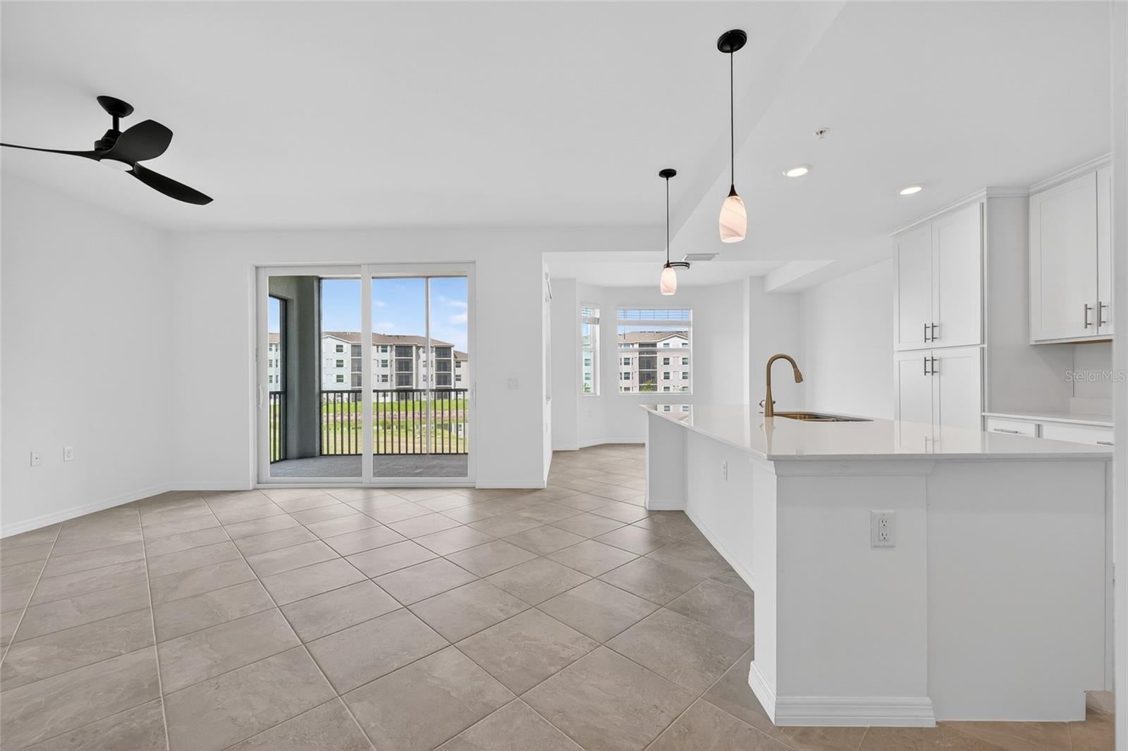 18461 COPPERHEAD COURT N 422