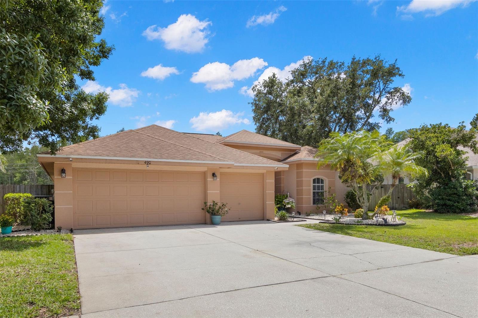 490 KNIGHT DRIVE