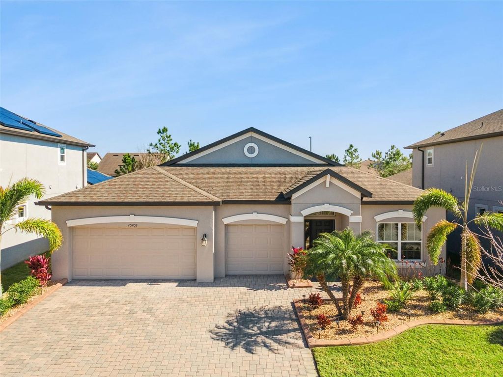 Photo of 10908 Sage Canyon Drive #604, Riverview, FL 33578 (MLS # O6379720)