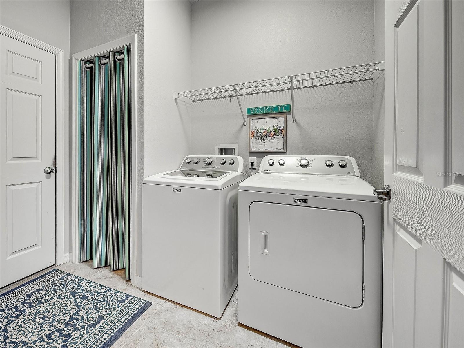 STONEYBROOK AT VENICE - Residential