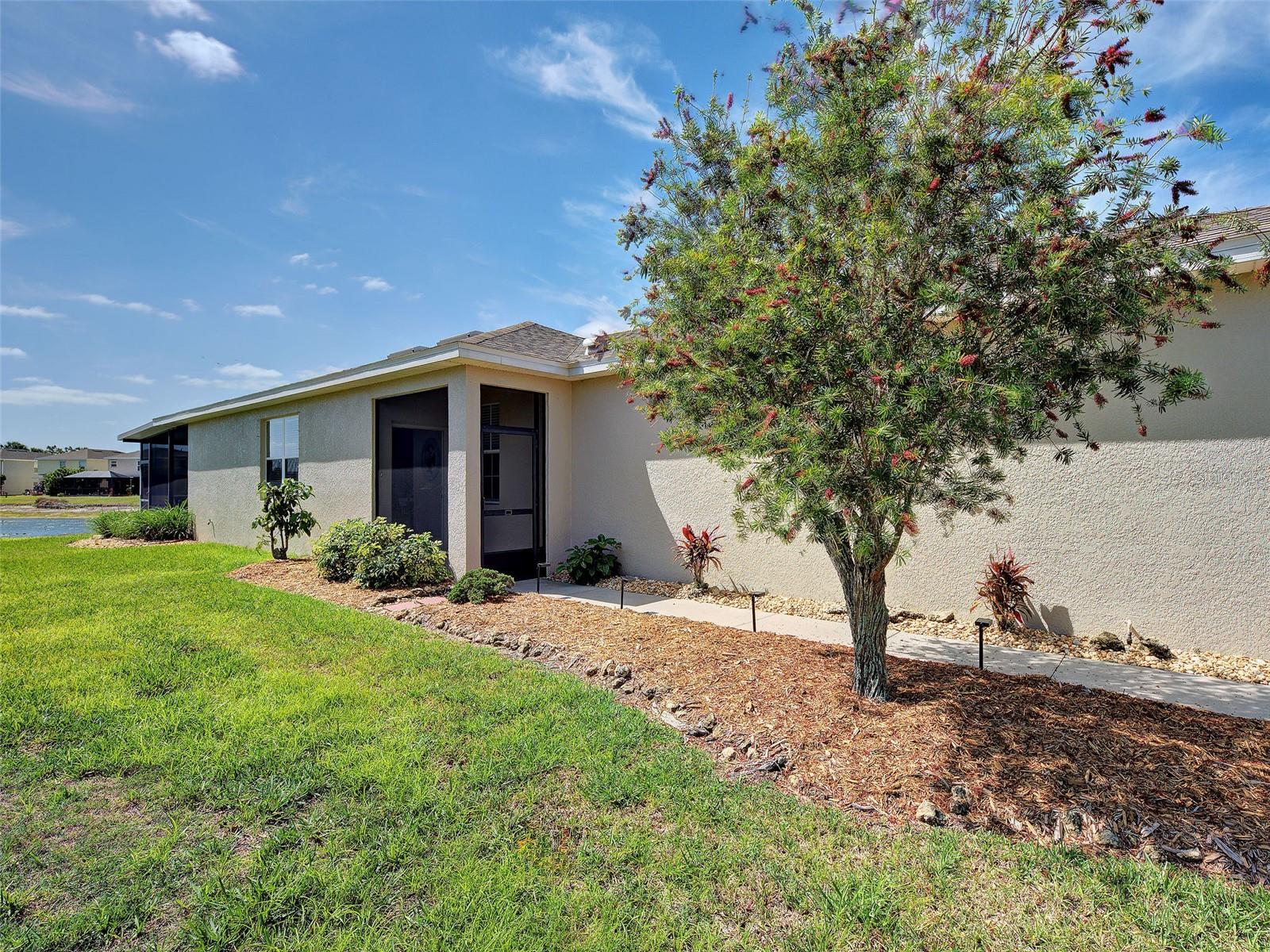 STONEYBROOK AT VENICE - Residential